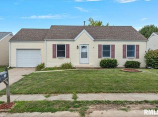 45 Dieudonne Dr, New Berlin, IL 62670