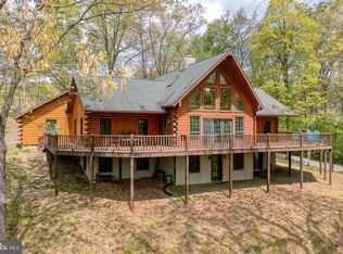 340 Forest Rd, Denver, PA 17517