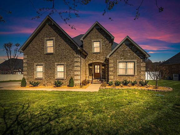 5th image of 1009 Lila Dr