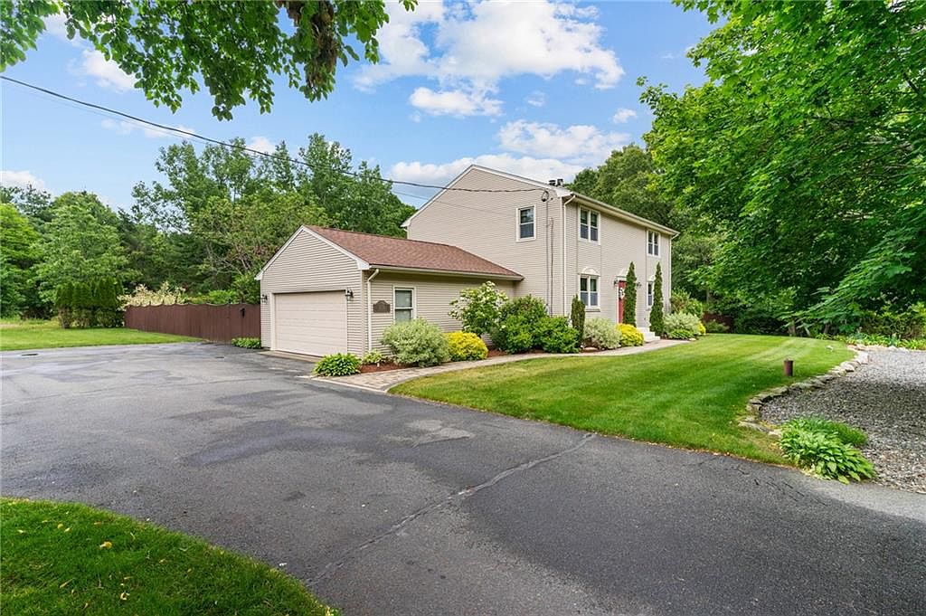 235 Main St, North Smithfield, RI 02896 MLS 1336561 Zillow
