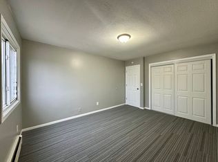 3756 Girard Ave N #202, Minneapolis, MN 55412