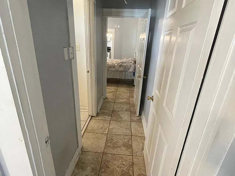 2674 Myrtle St — Photo 18