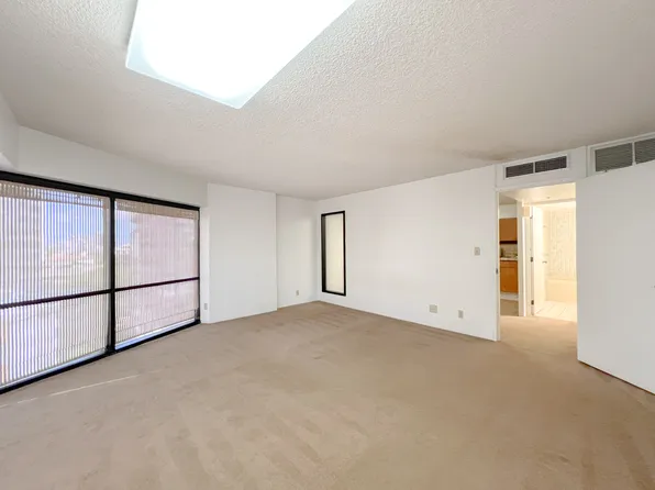 1088 Bishop St APT 1012, Honolulu, HI 96813