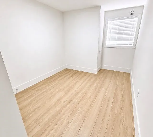 213 Finnigan St #BASEMENT — Photo 6