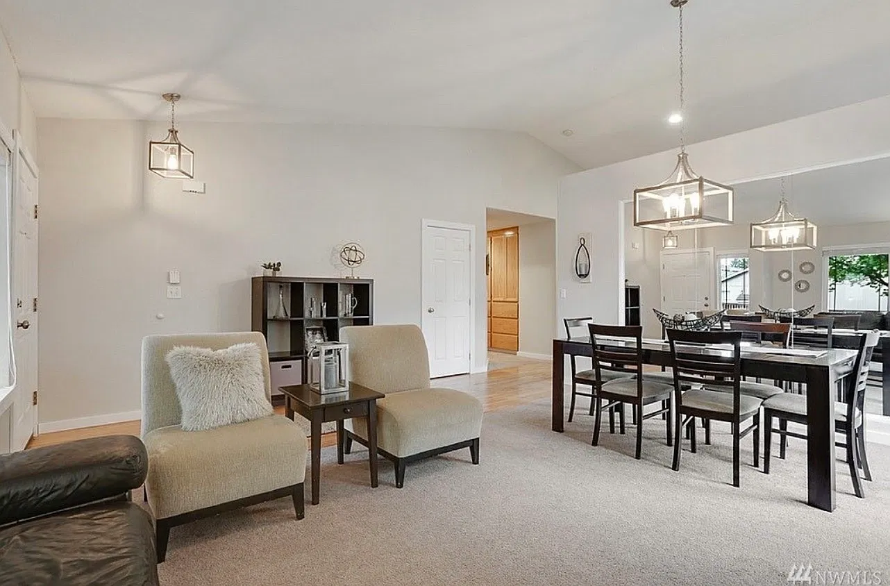 3 bed, 1744 sqft, $2,500 — Photo 4