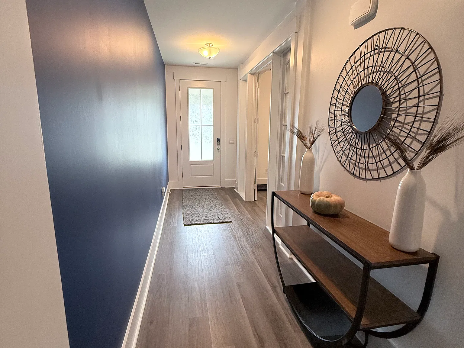4 bed, 3200 sqft, $4,000 — Photo 4