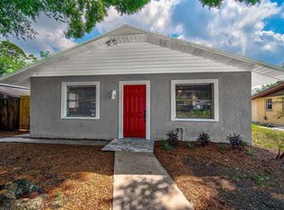 975 Charlotte Ave, Sarasota, FL 34237