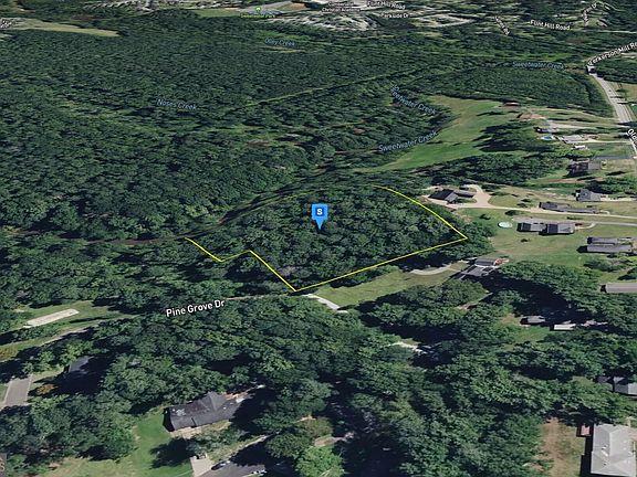 3rd image of 5550 Pine Grove Dr