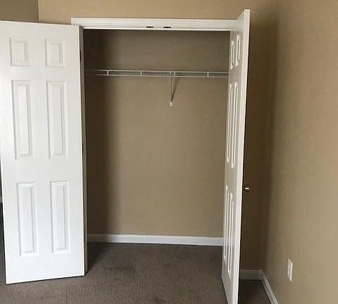 Bedroom close