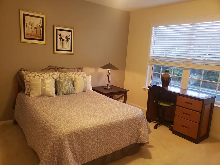 7720 Raynor Rd — Photo 15