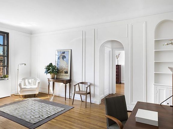 3rd image of 210 W 90th St APT 12K