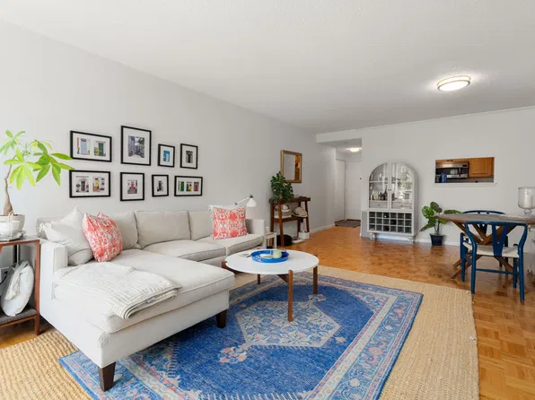 100 Marion St APT 47, Brookline, MA 02446