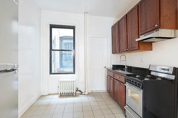 Rented by Living New York | media 9