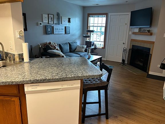 5th image of 1277 Wyndham Ln APT 106