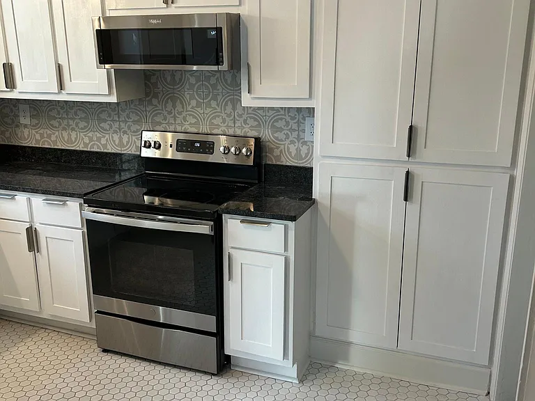 269 E Eastland St — Photo 9