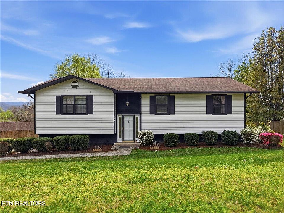 1st image of 239 Bello Rd