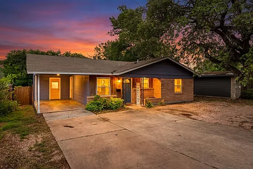 4705 Manchaca Rd Photo 1