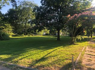 302 Mill St, Lone Oak, TX 75453