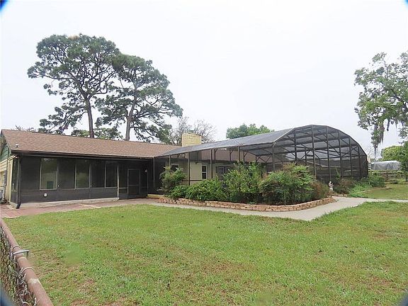 4th image of 6325 Wynglow Ln