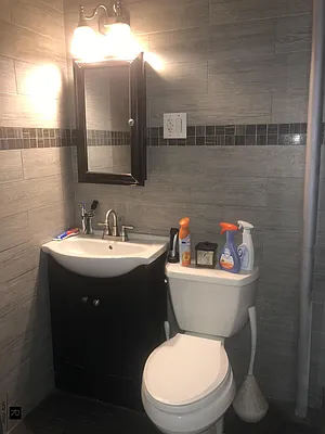 Rented by R New York | media 41