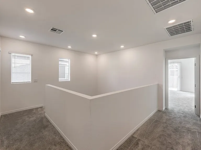 4445 Panoramic View Ave — Photo 20