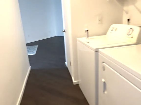 4th image of 3118 Morrison Rd W APT A