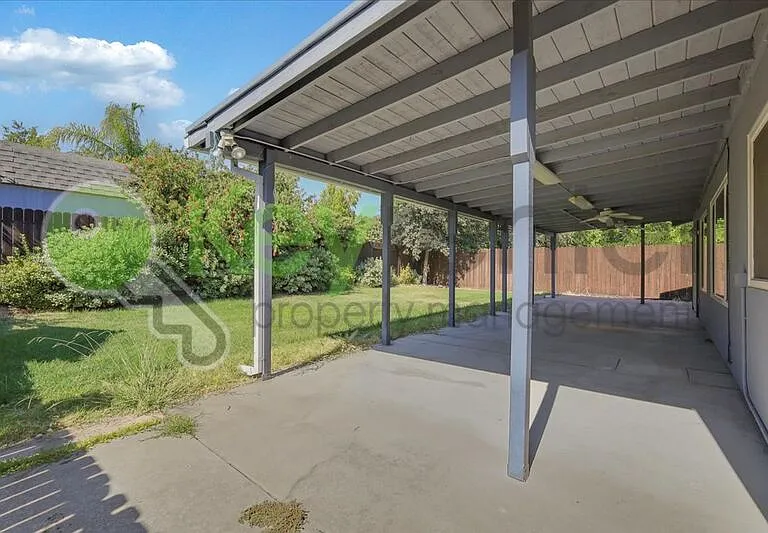 7005 Woodside Dr — Photo 39