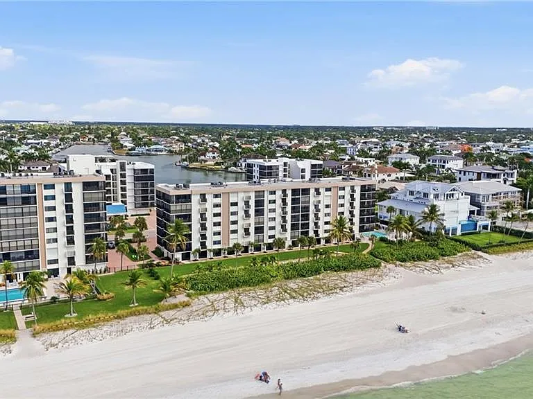 10475 Gulf Shore Dr #132 — Photo 37