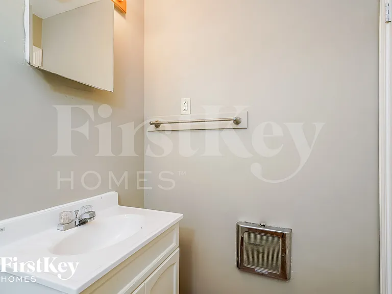 10408 Bradbury Dr — Photo 17