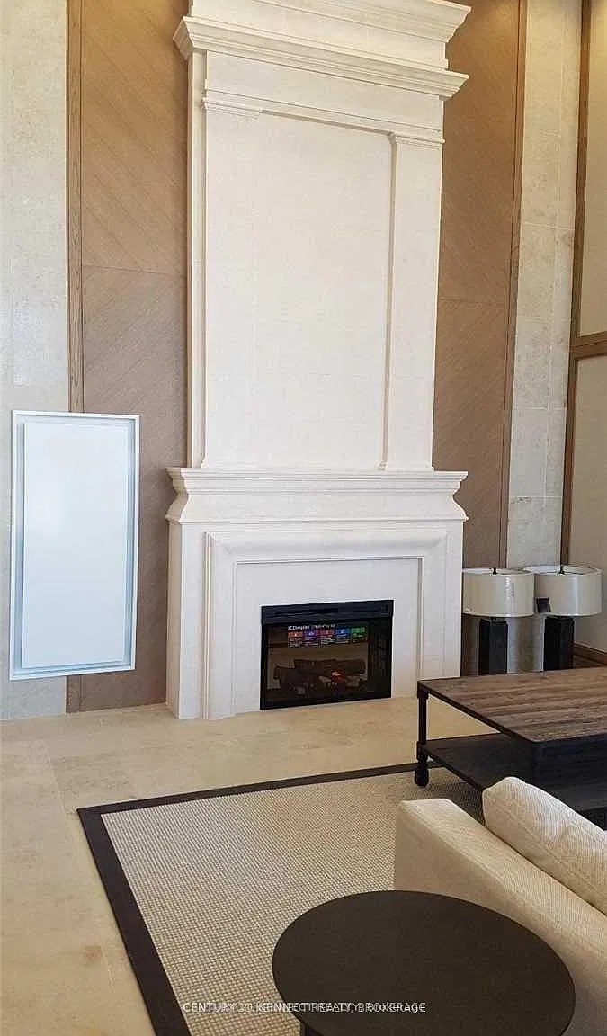 2 bed, $2,400 — Photo 3