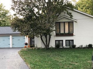 1135 Hollin Ct, Saint Louis, MO