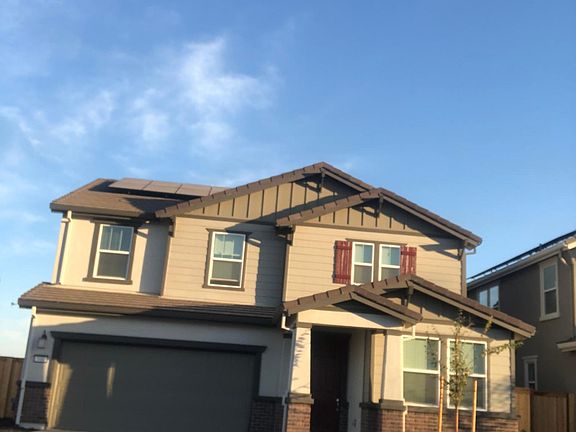 Front of 940 Cabra Street Lincoln, CA 95648