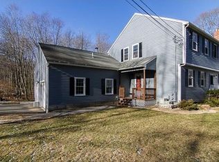 4 Carpenter Hill Rd #A, Mendon, MA 01756