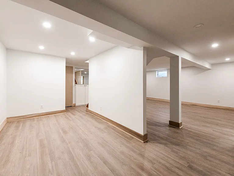 10526 Forrest Dr — Photo 27