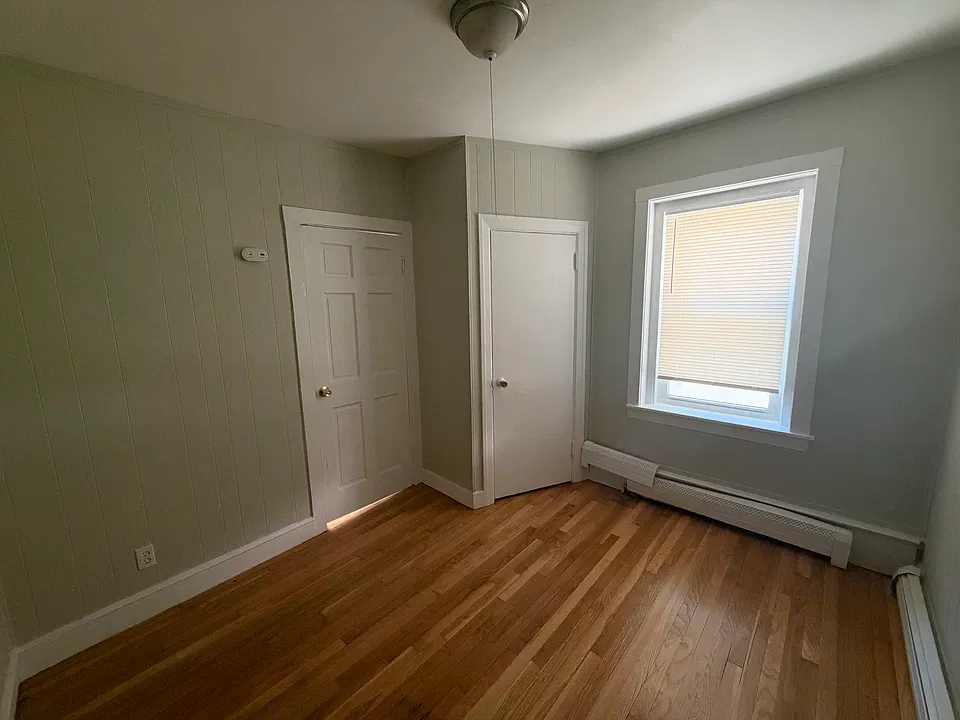 31 Salem St #2