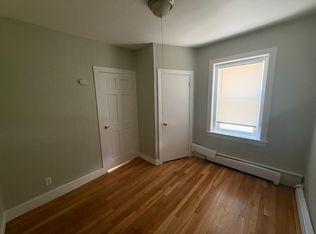 31 Salem St APT 2, Salem, MA 01970