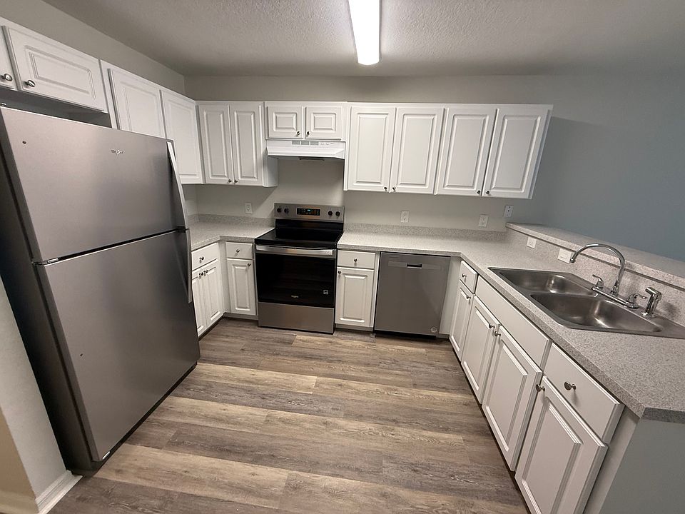 1st image of 210 S Orange Ave #240
