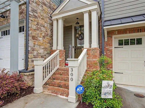 300 Trecastle Ln, Canton, GA 30114