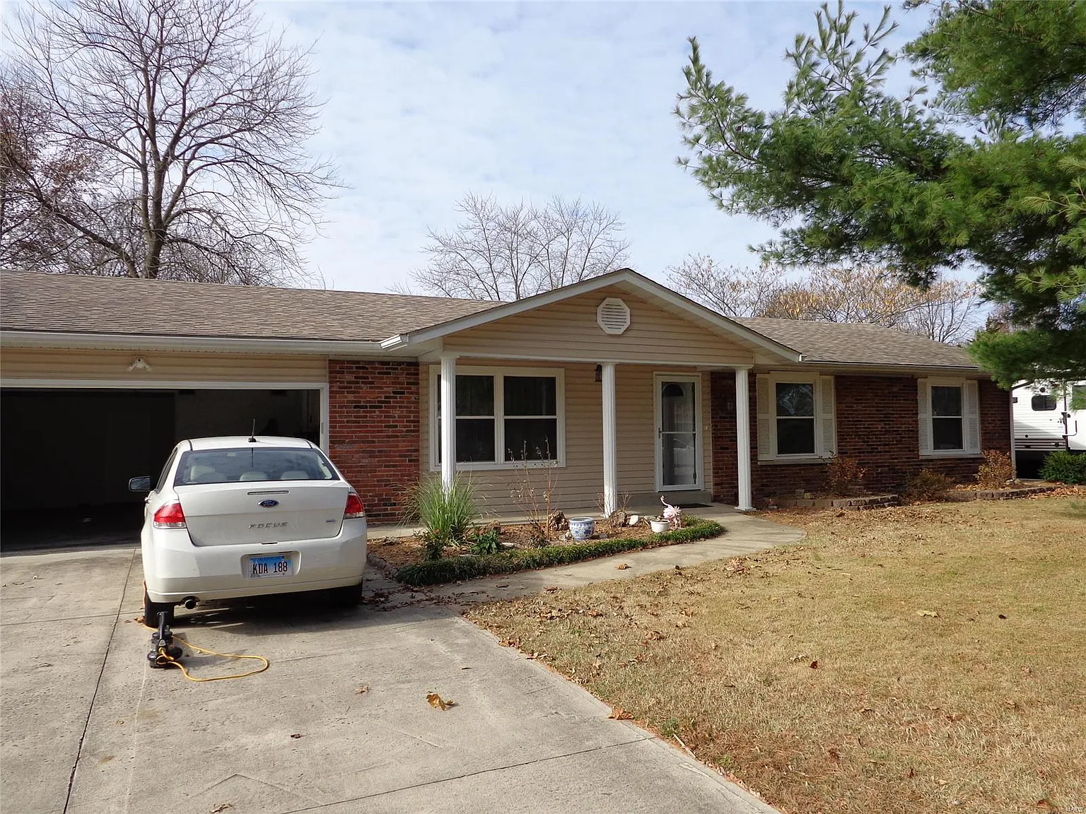 9 Hanson Dr photo 1