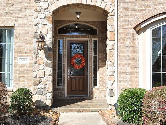 3rd image of 6115 Peachtree Hill Ct
