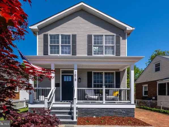 1615 13th St S, Arlington, VA 22204