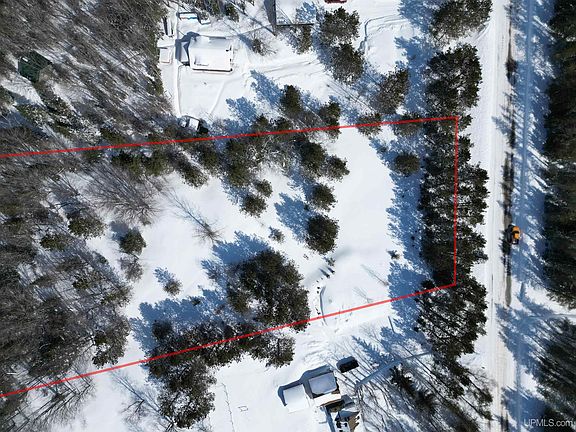 3rd image of W Smith Lake Rd