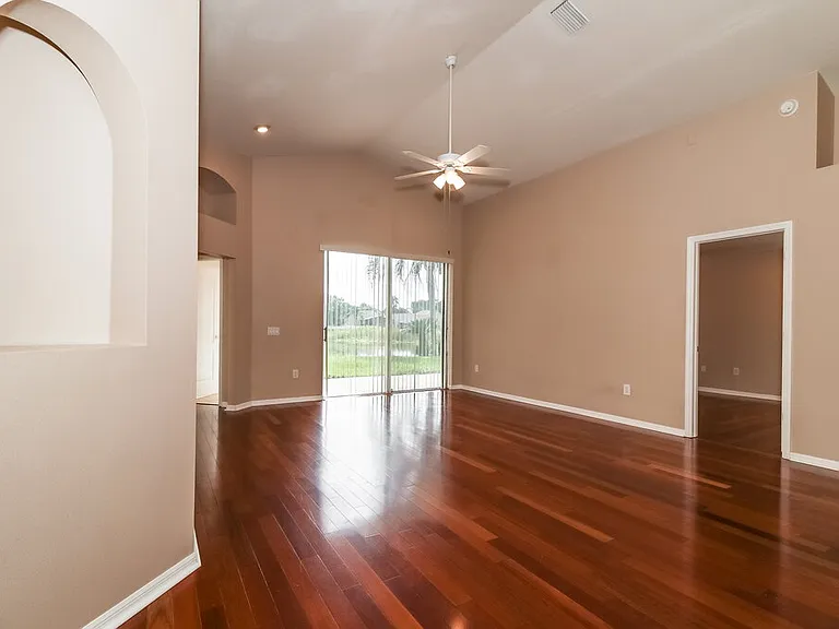 1641 Firewheel Dr — Photo 4