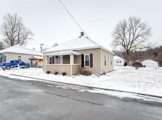 16 Sunset Ave, Glen Carbon, IL