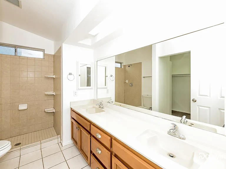5923 W Garden Dr — Photo 9