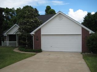 2704 Drexelwood Dr, Springdale, AR 72762