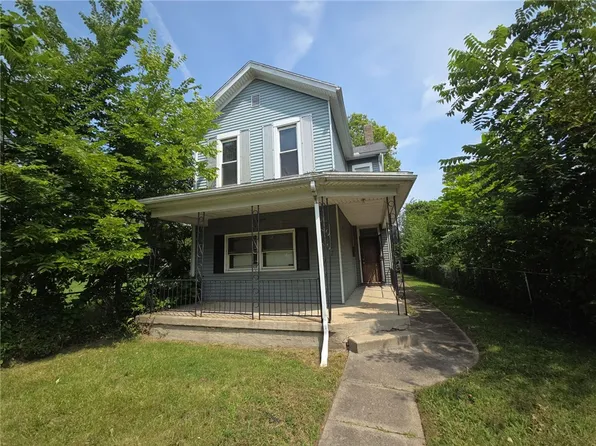 1027 W Riverview Ave, Dayton, OH 45402