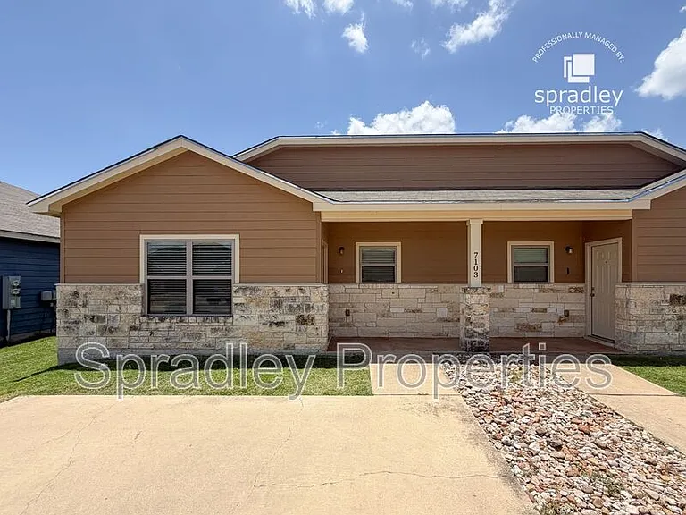 7103A Cameron Park Rd #R — Photo 1