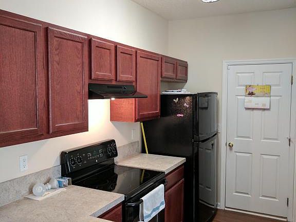 5th image of 531 Hopewell Dr