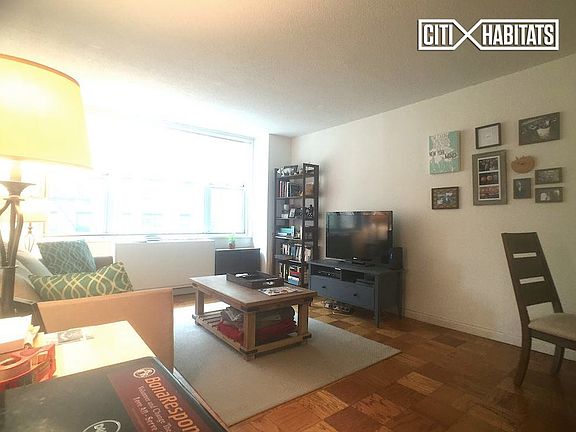 3rd image of 166 E 34th St APT 4H